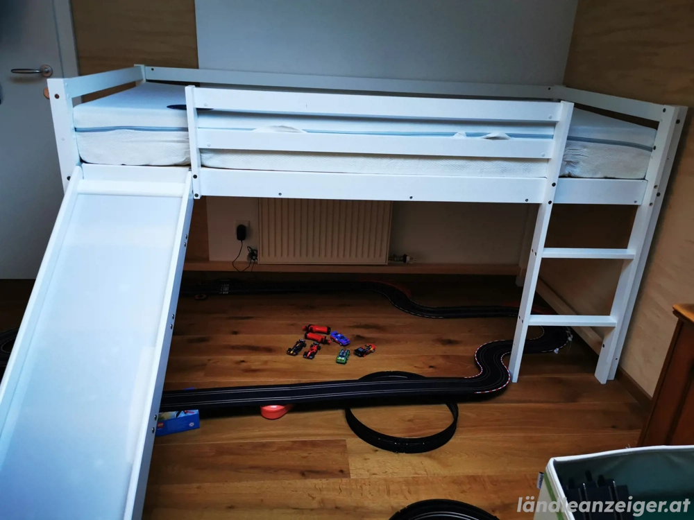 Kleines Hochbett 90x200