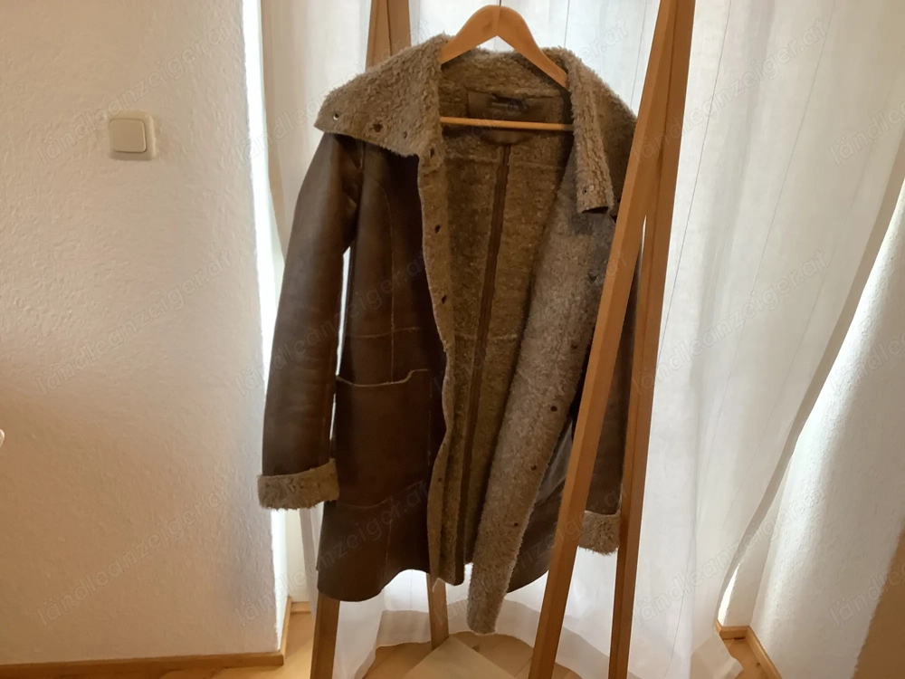 Kurzmantel braun 