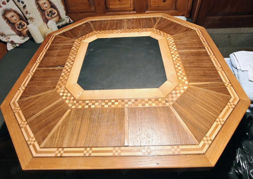 Montafoner Tisch 1.100,- VB