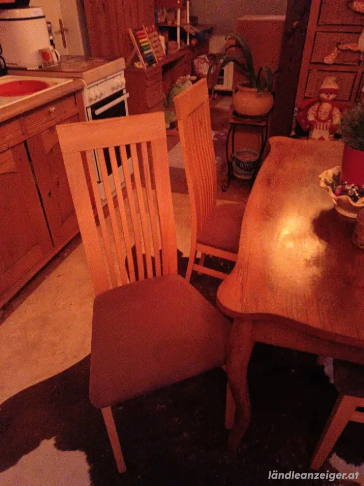 4 Hochlehner Stühle. 