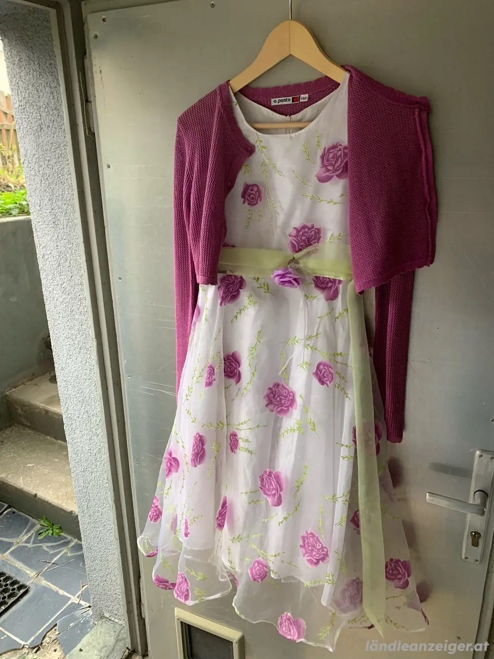 schönes, festliches Kleid Gr.152