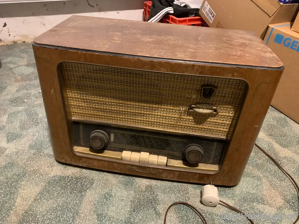 altes, funktionierendes Radio 1960,Grundig