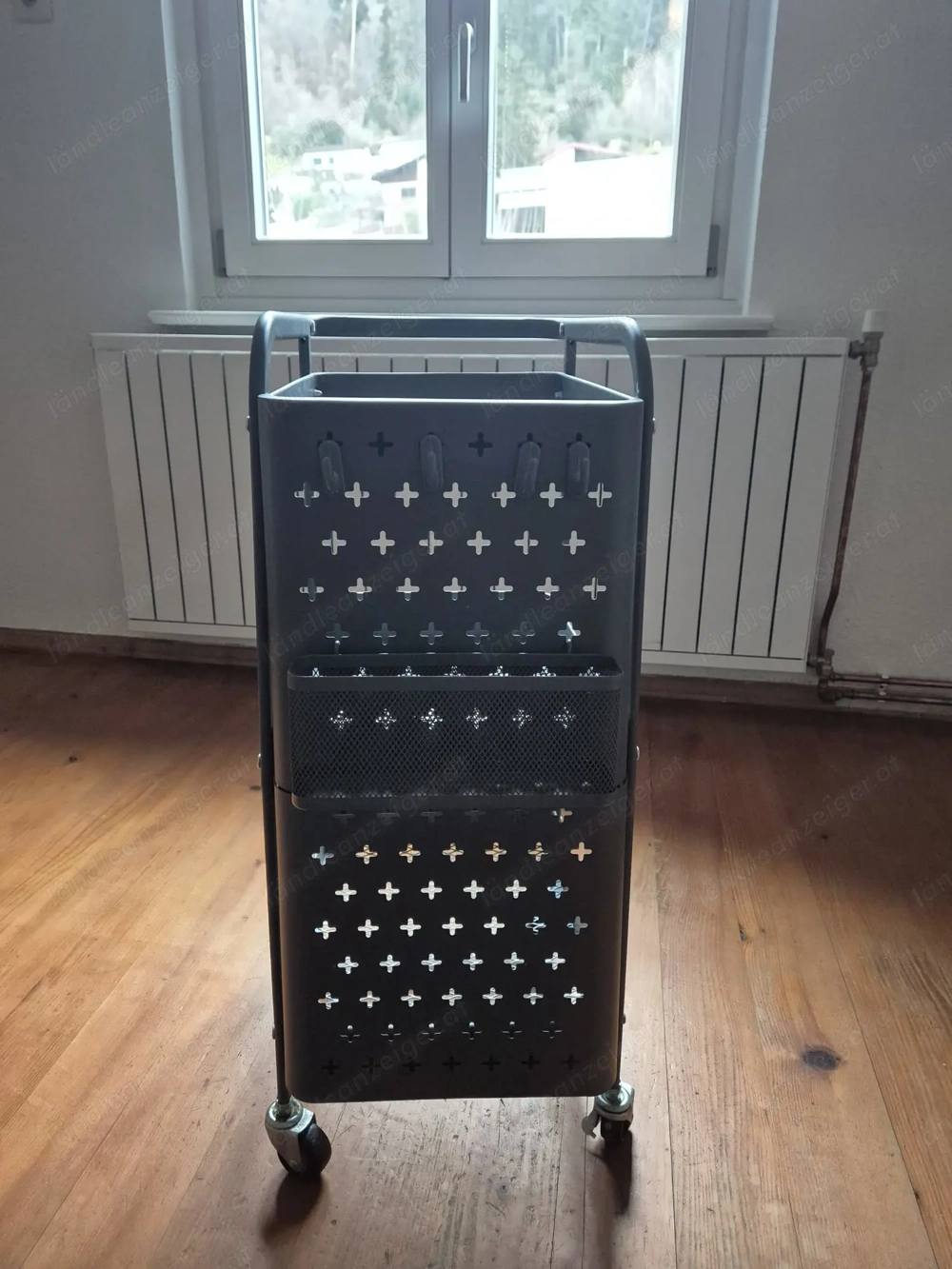 Rollcontainer aus Metall