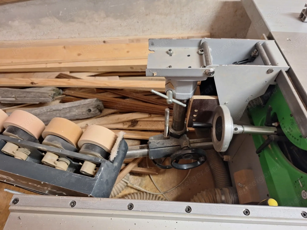 Vorschubabklappvorrichtung Felder 