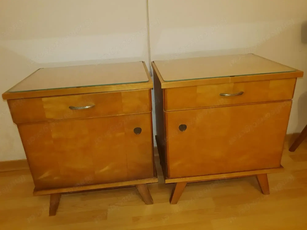 Nachtkästchen 1950er 60er