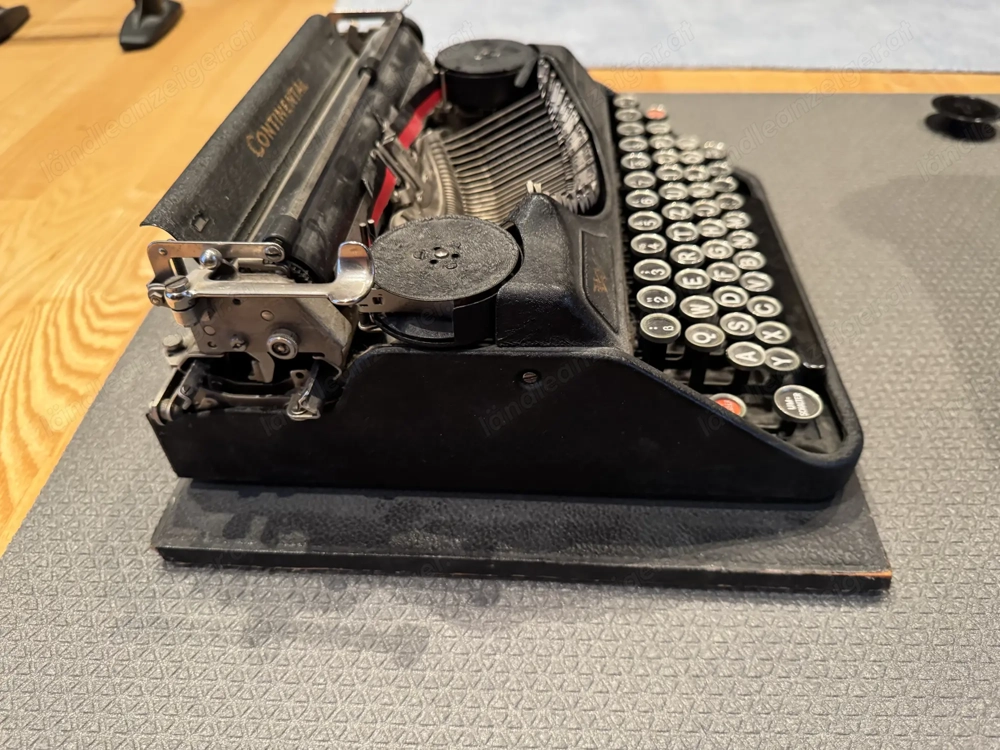 Vintage Schreibmaschine (Antiquität)