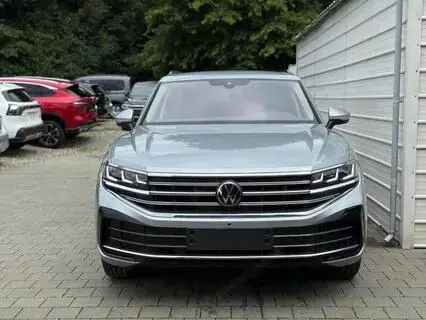 VW Touareg 