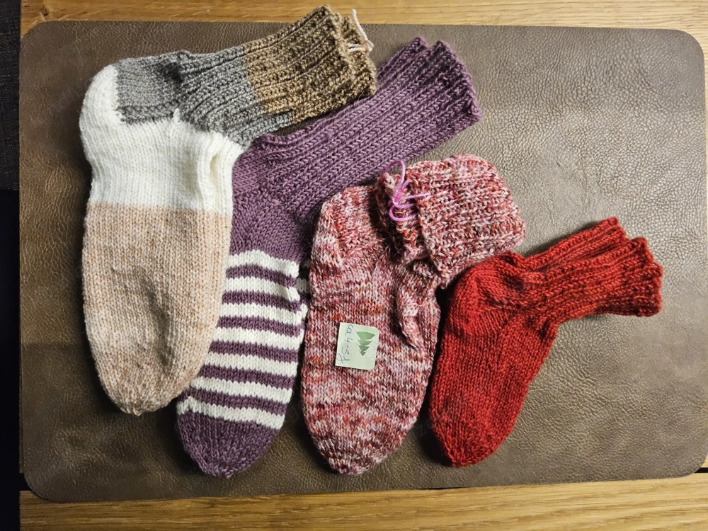 Kindersocken gestrickt 