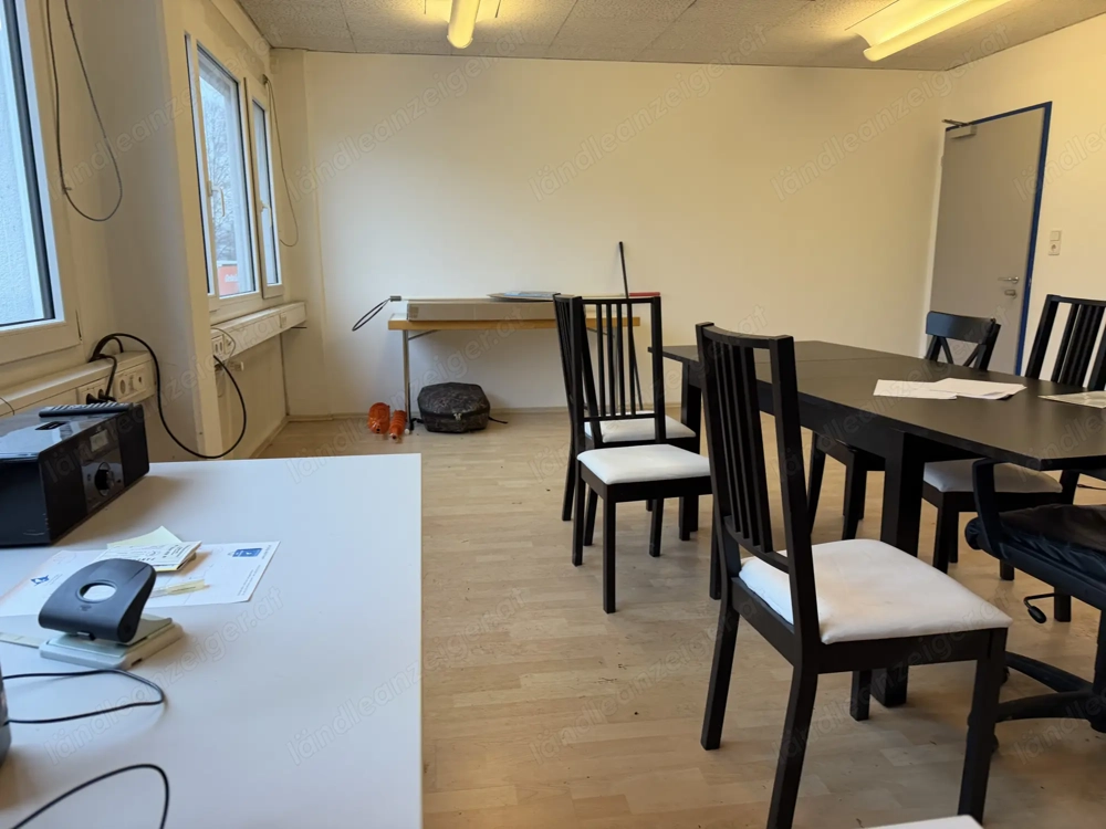 Mäder - Bürofläche im 1. OG mit ca. 33 m 