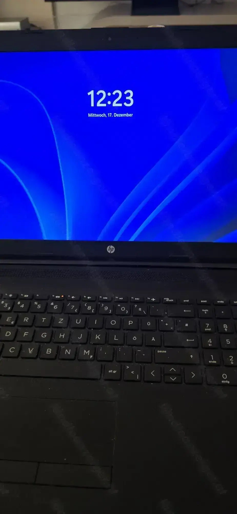 HP Laptop Betriebssystem WIN 10
