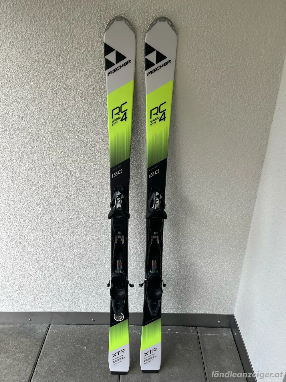 Fischer Ski mit Bindung