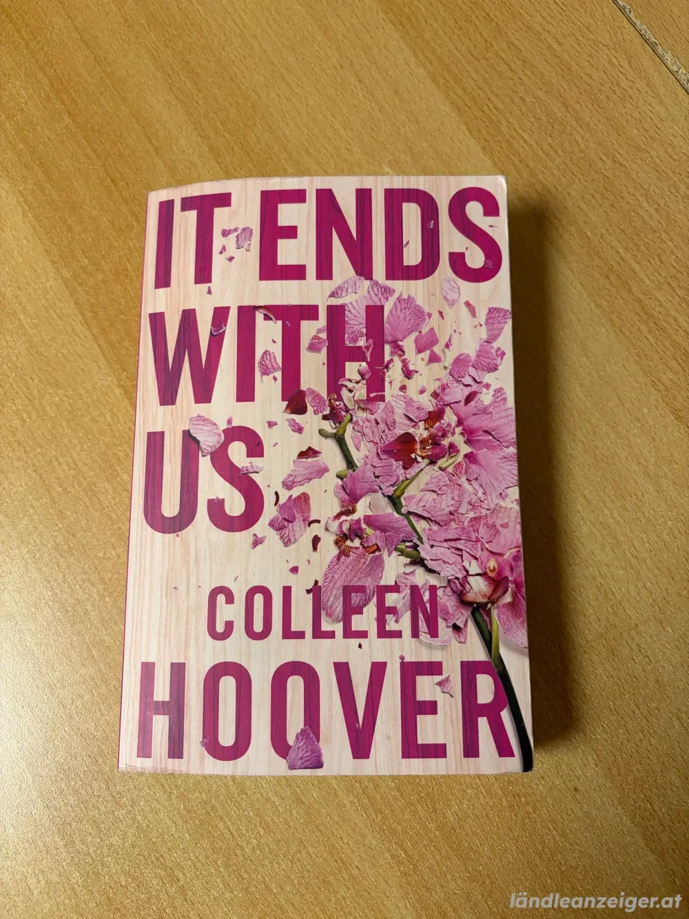 Colleen Hoover