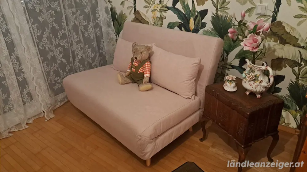 Aufklappbare Couch