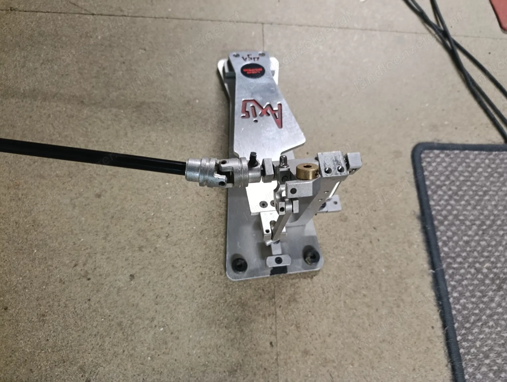 Verkaufe Axis Longboard Doppelfussmaschine der Serie A