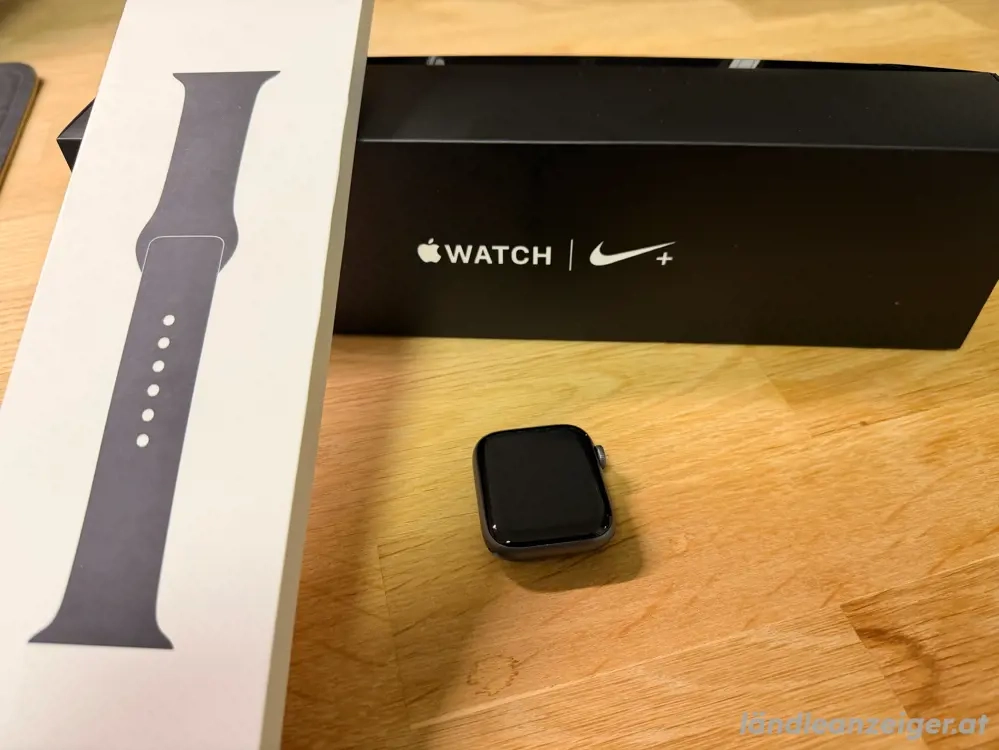 Apple Watch Series 4 (44mm)