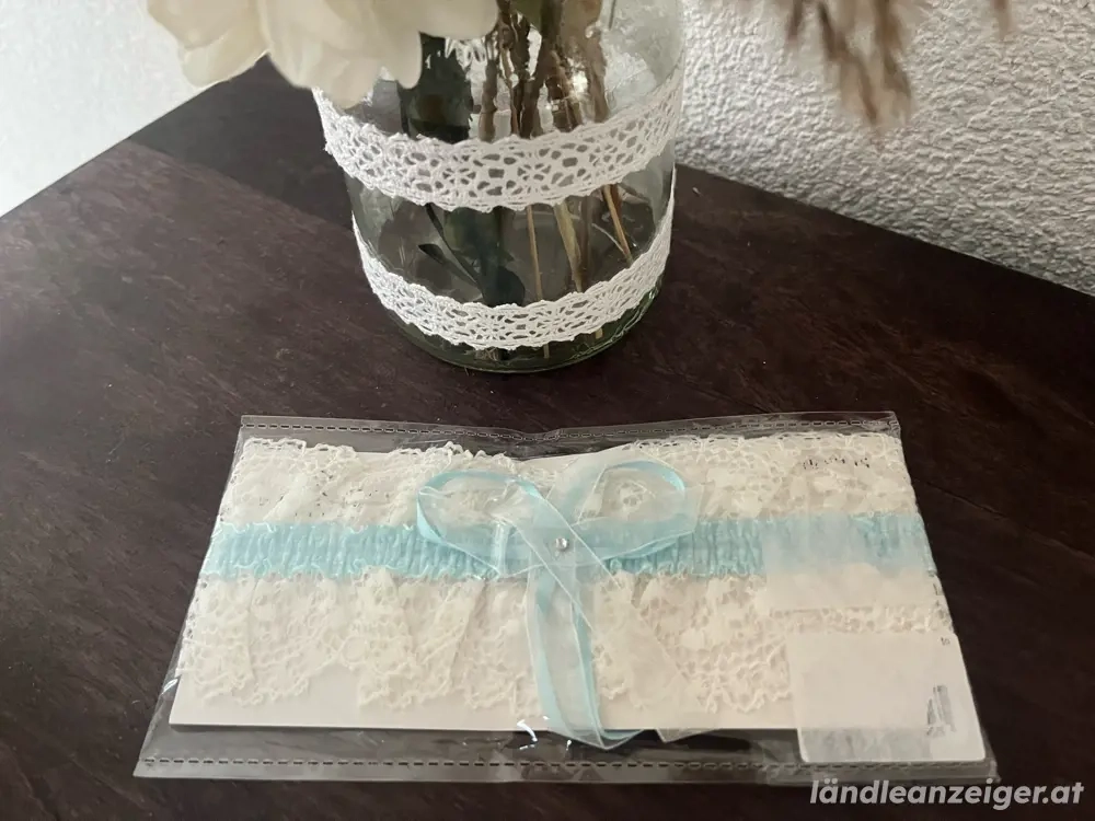 Strumpfband ungetragen, original verpackt