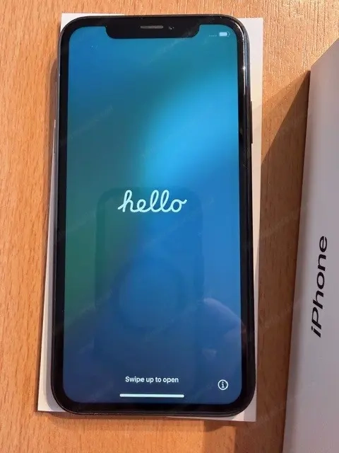 I Phone Xr 64 GB offen für alle Netze 1A Zustand