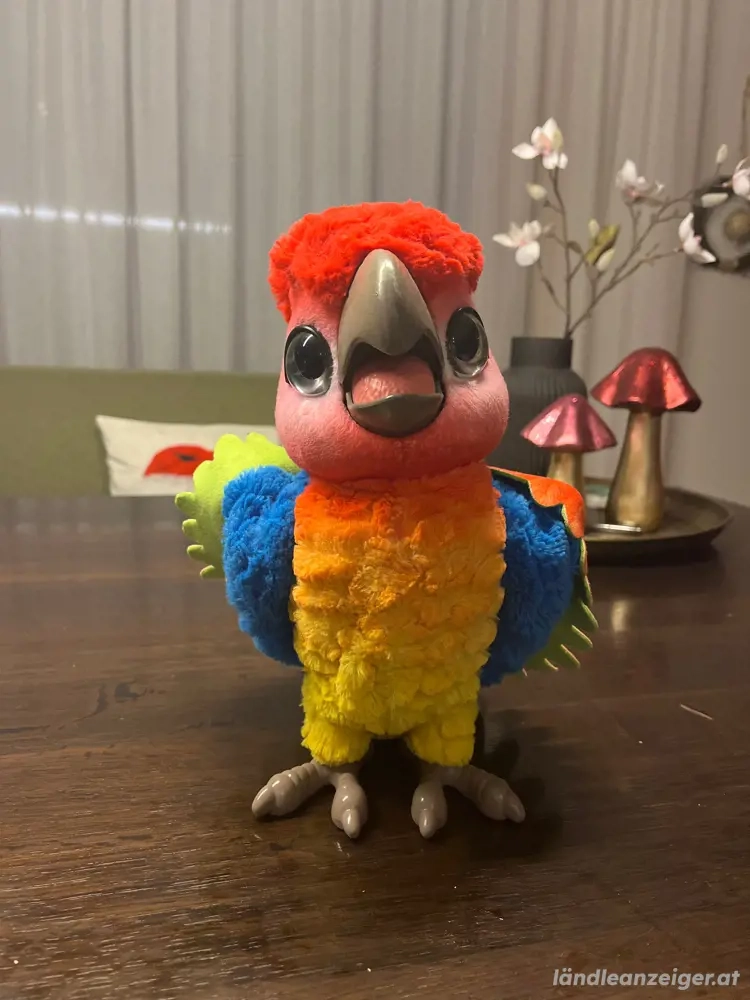 furReal Papagei