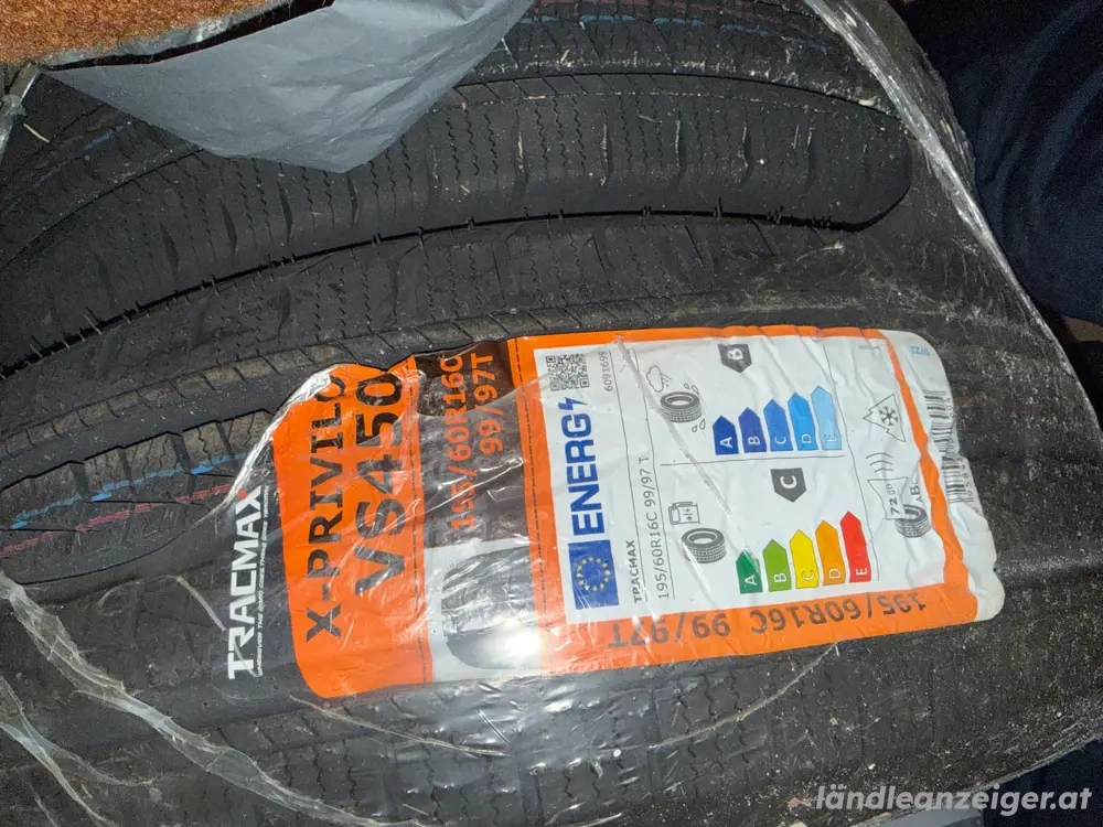 195 60 16c Winterreifen Neu