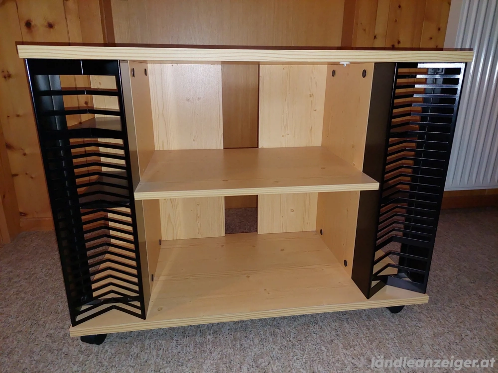 Couchtisch mit Rollen