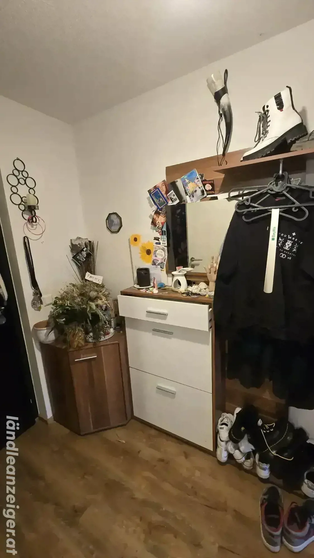 Garderobe mit schuhschrank