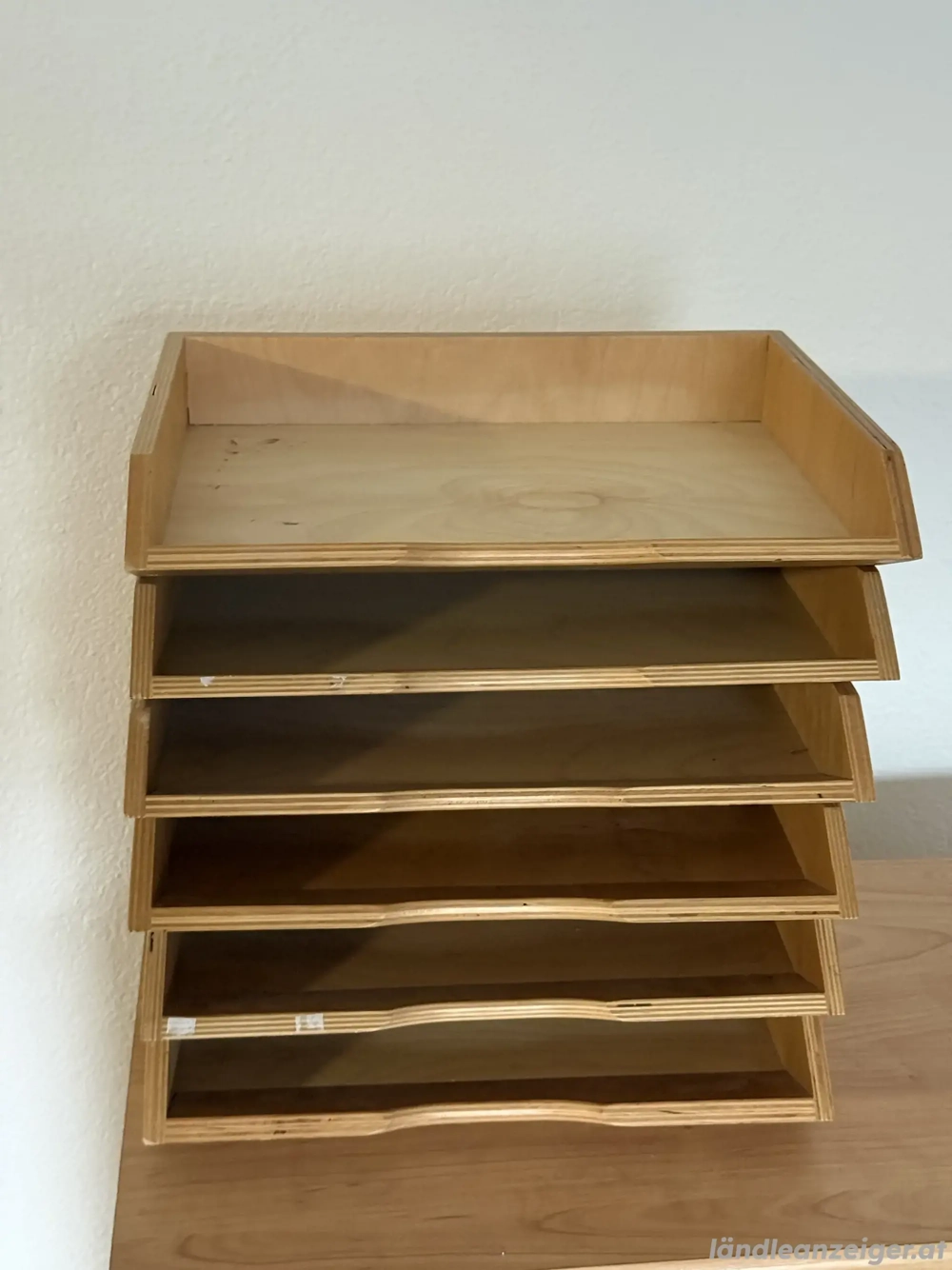 Büroablage aus Holz 6 Stück im Gesamten zu verkaufen