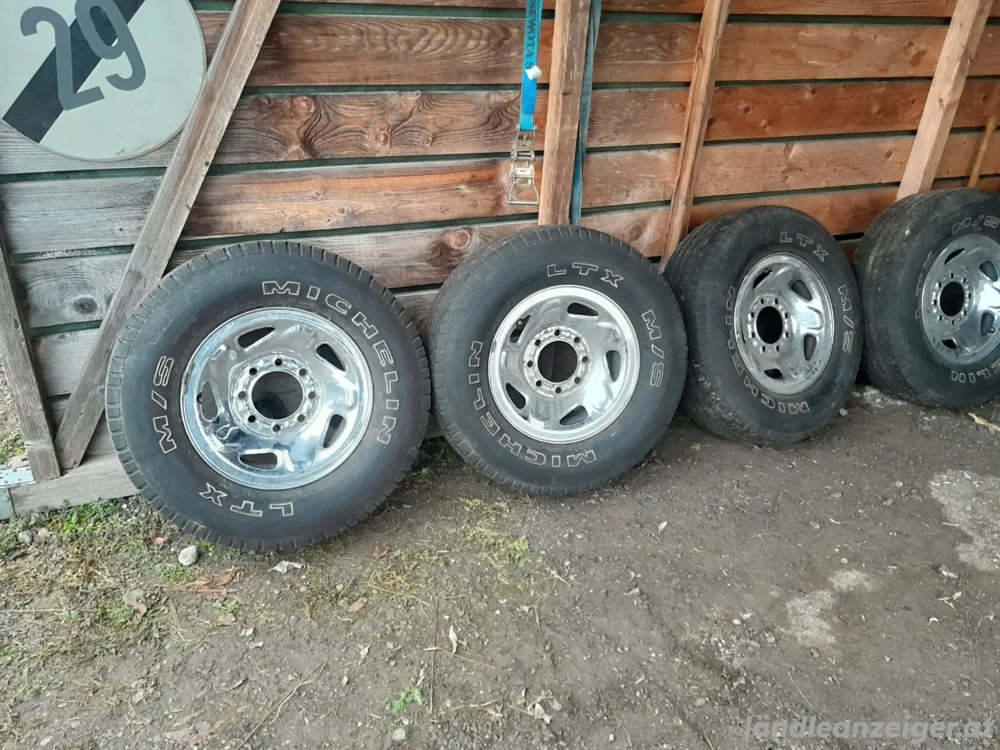 Räder - 8 Loch zb für Chevy Blazer   Pickup