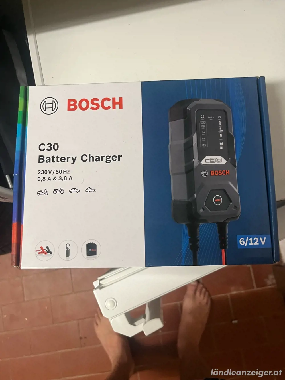 Neues Autoladegerät 