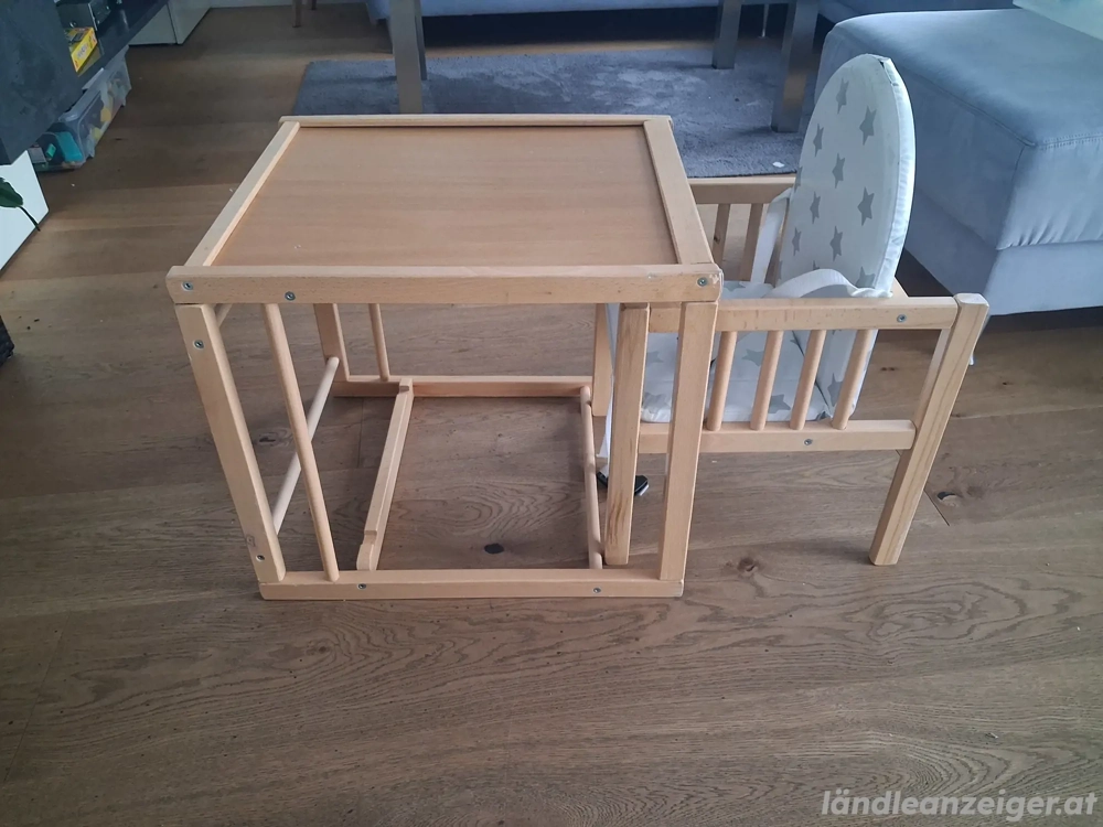 Hochstuhl Spieltisch 