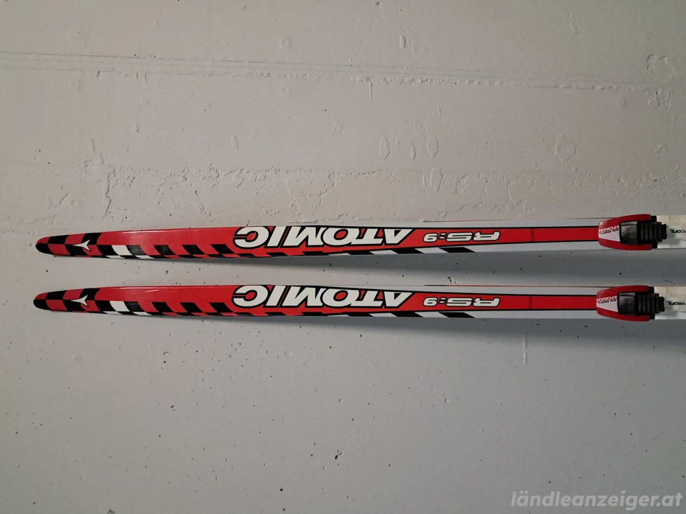 Langlaufski Atomic 158cm