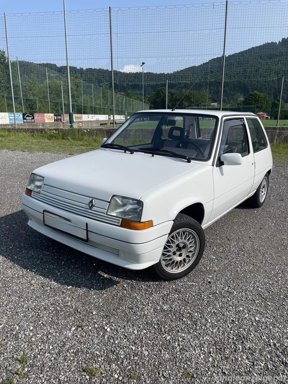 Renault 5 vollständig restauriert 