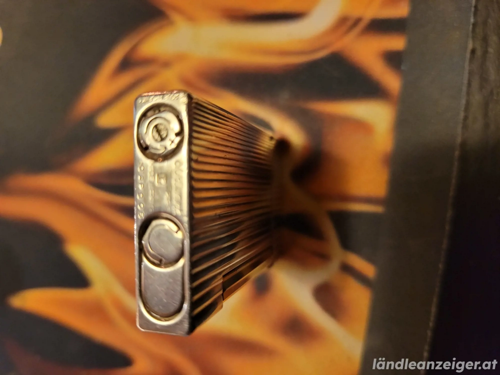 DUPONT Feuerzeug Gold mit OVP