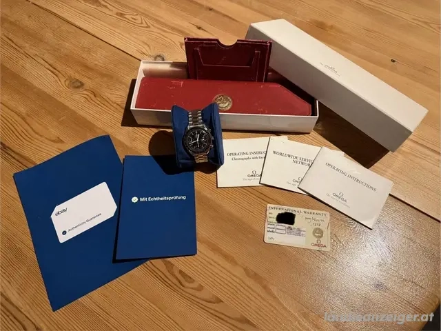 Omega Speedmaster Automatic Reduced (B&P) Herrenuhr Ref. 3810.50.06   39mm