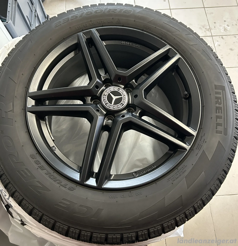 4 Winter-Kompletträder 235 60 R18   schwarze Alufelgen   Mercedes GLC