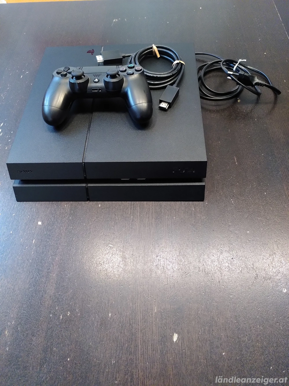 Playstation, PS4 gebraucht, mit Controller u. HDMI-Kabel
