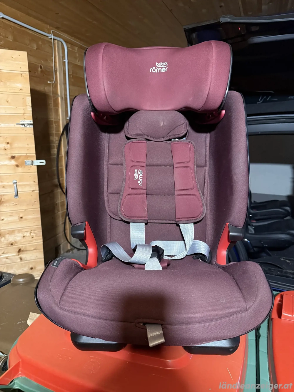 Britax Römer Kindersitz zu verkaufen NP 330,- 