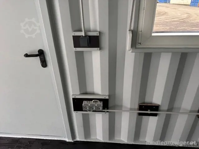 15 m  Faltbares mobiles Büro (2500 mm x 6000 mm x 2870 mm)