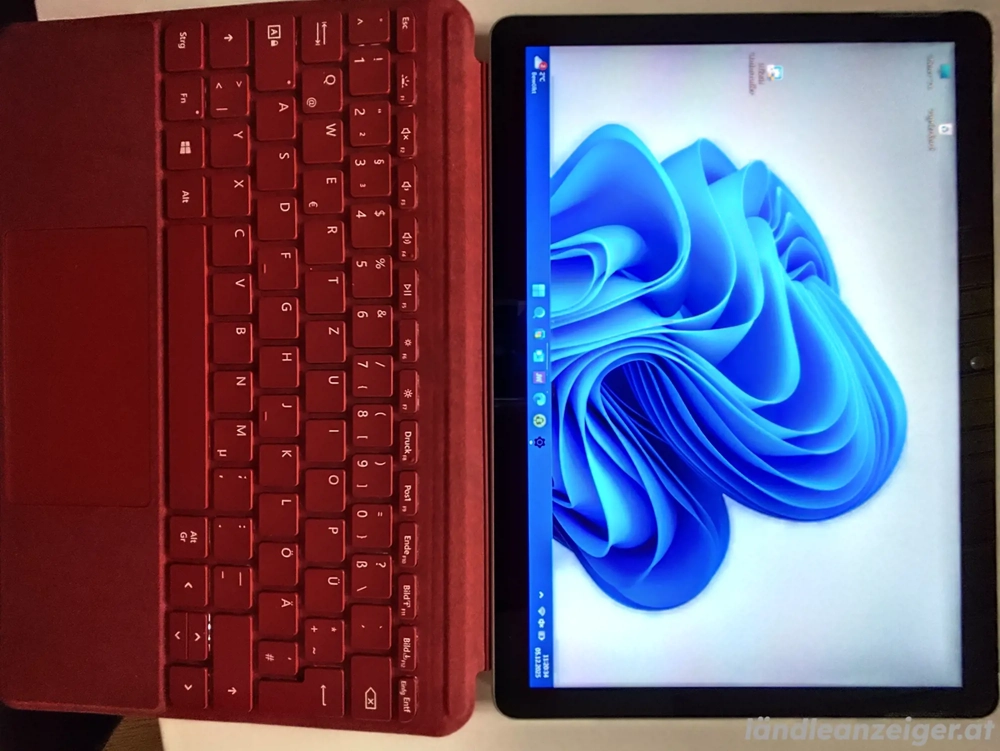 Microsoft Surface Go 2 