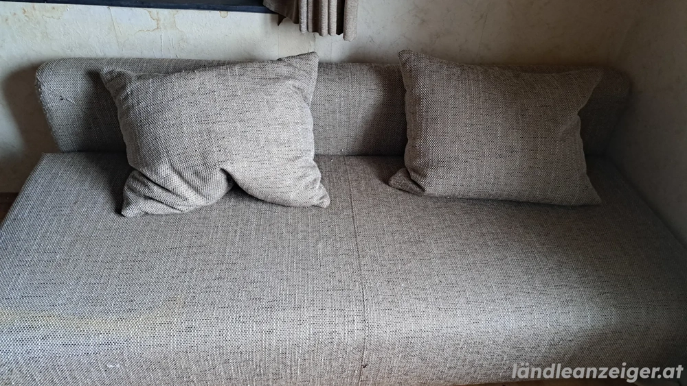 Sofa ausziehbar sehr guter Zustand