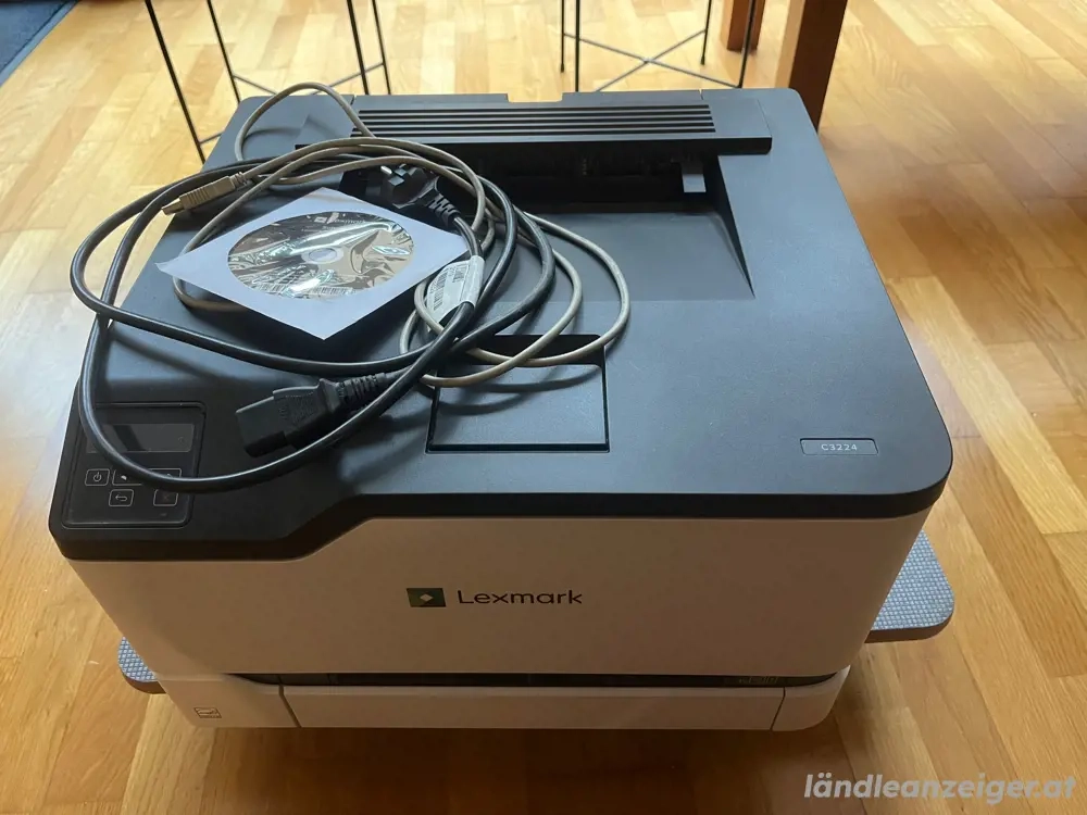 Farblaserdrucker Lexmark C3224 zu verschenken