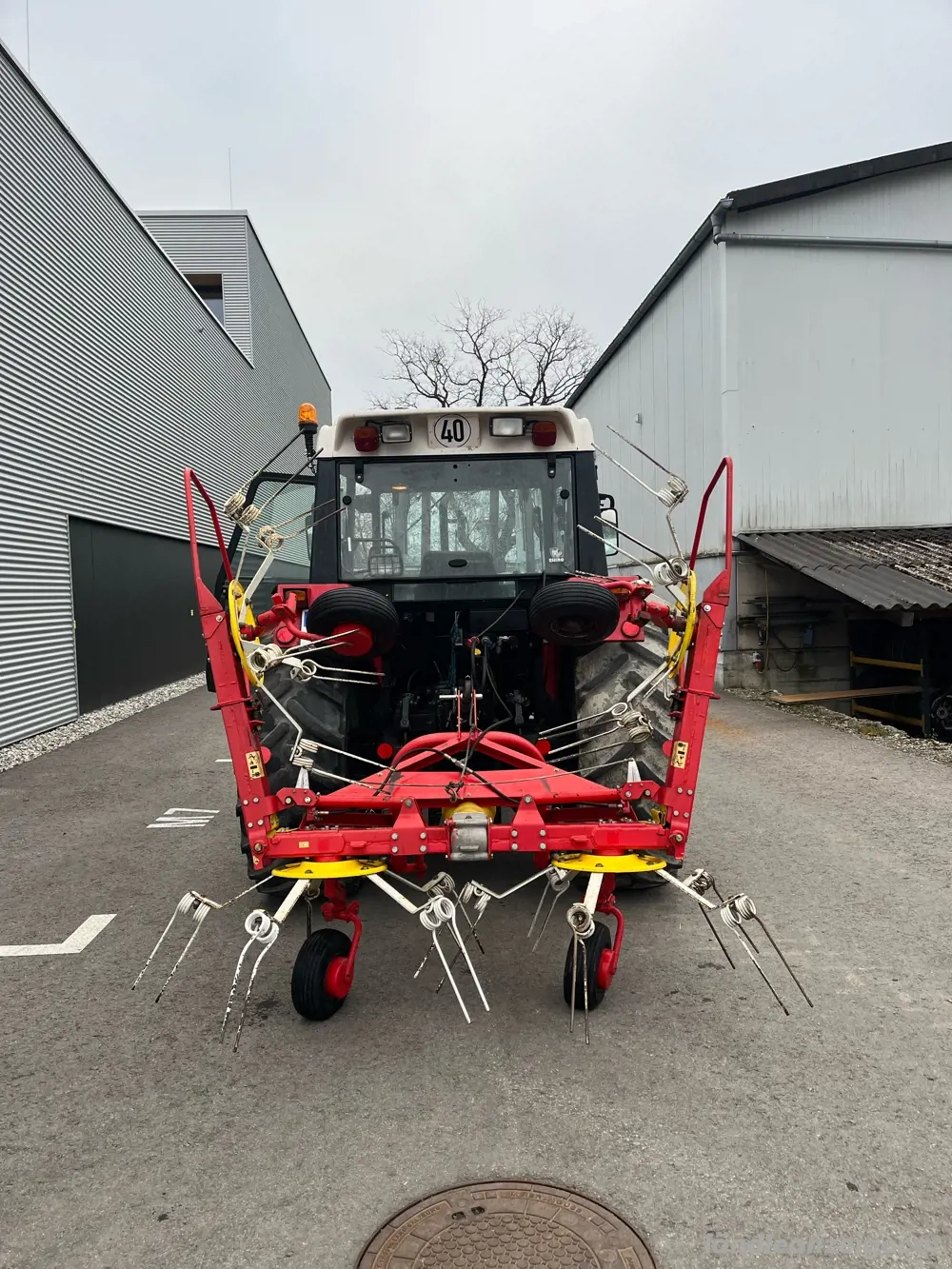 Pöttinger Hit 44 Alpin Hydraulisch