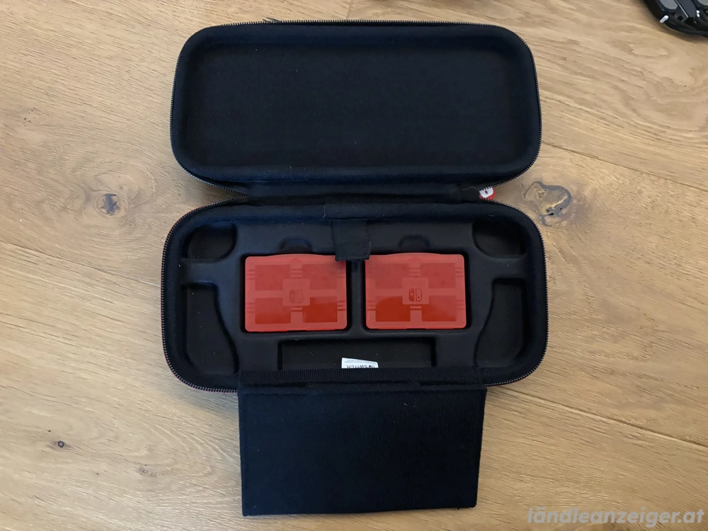 Nintendo Switch mit OVP + Spiel