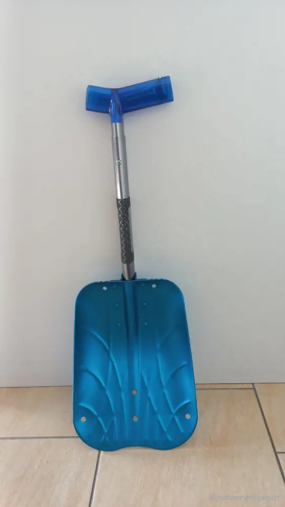 Lawinenschaufel