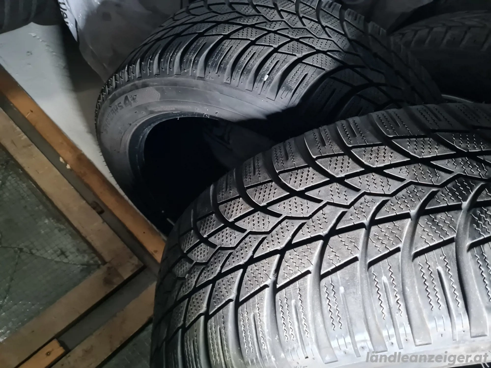 2x 245 45 R18 Lassa Winterreifen