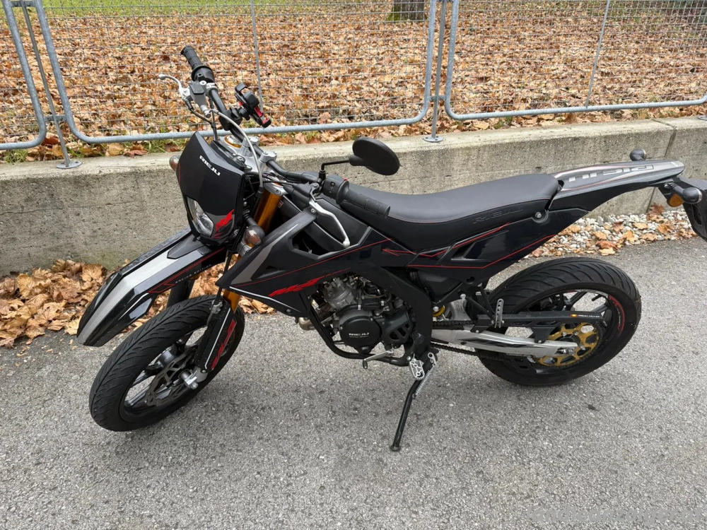Kleinmotorrad Rieju MRT 50