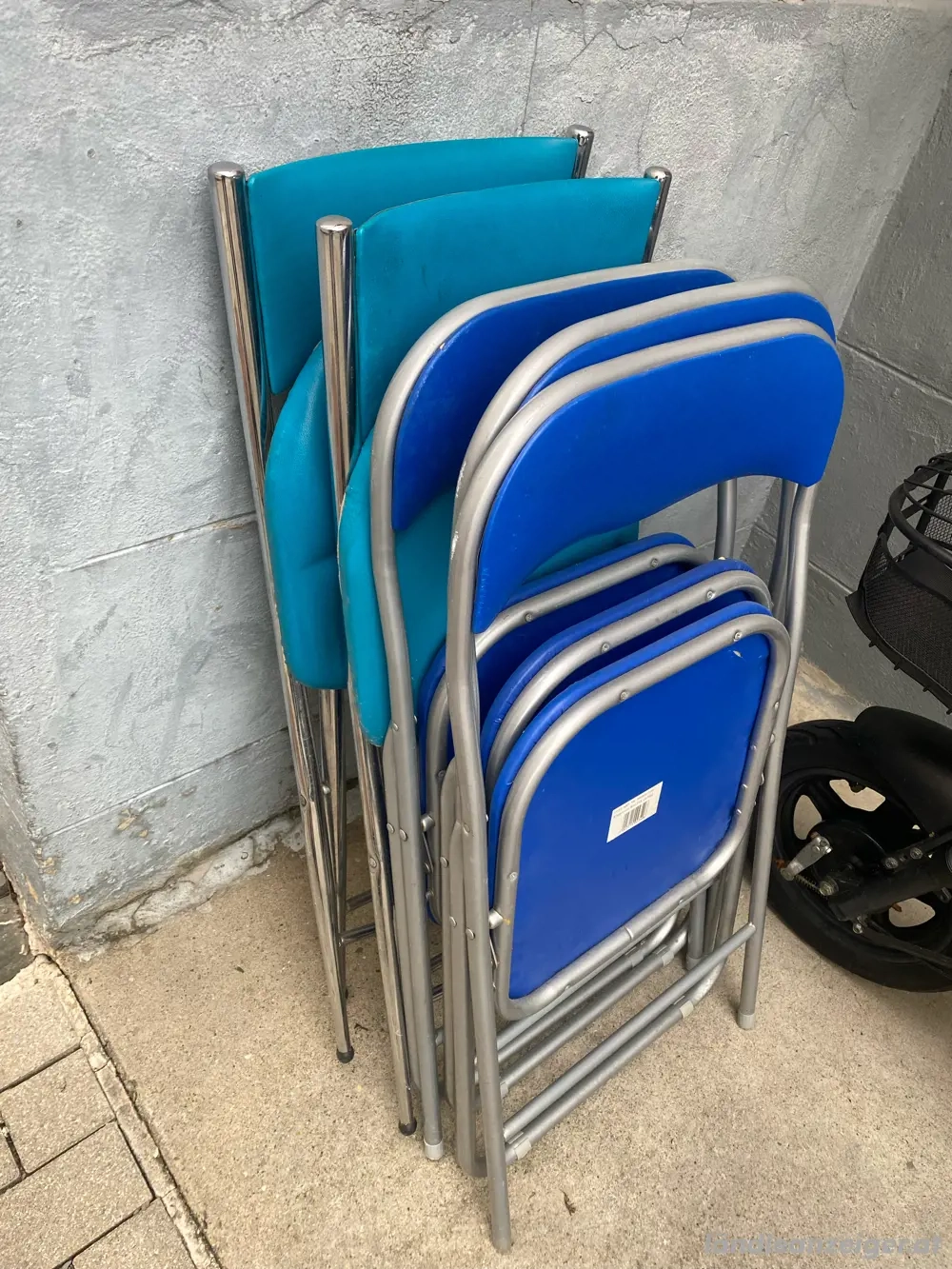 Klappstuhl 3+2 zu Verschenken