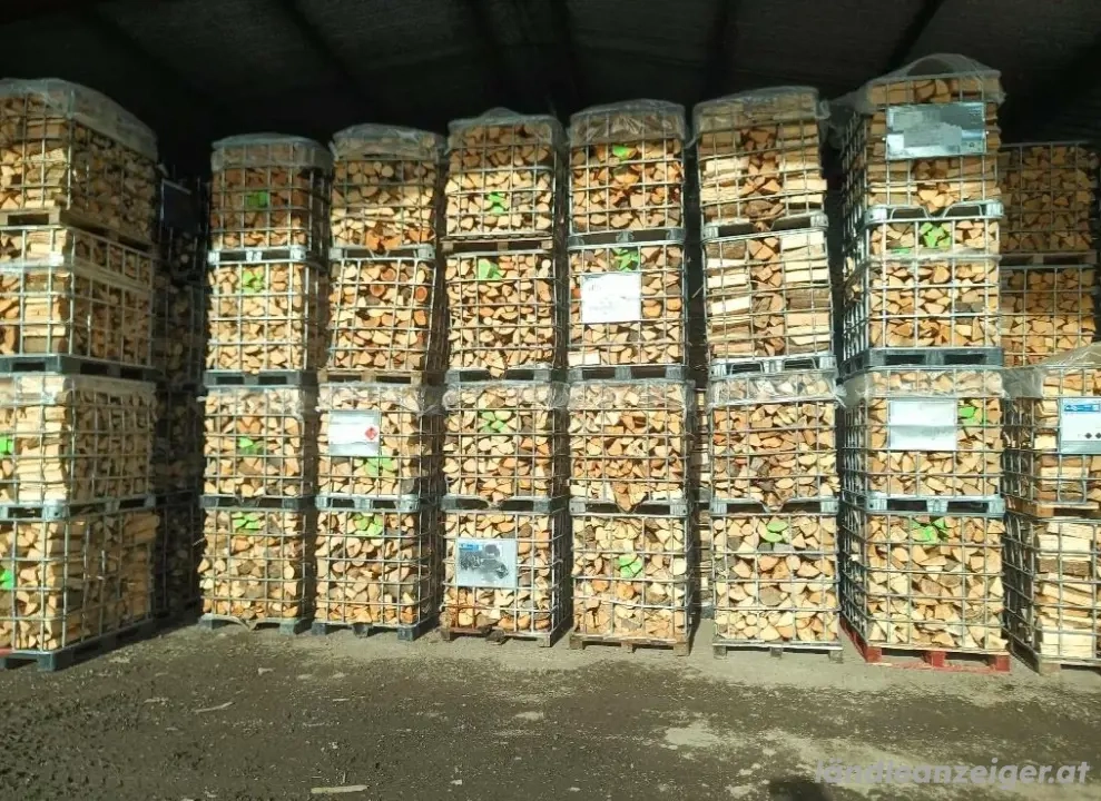 Brennholz direkt zu Ihnen nach Hause geliefert