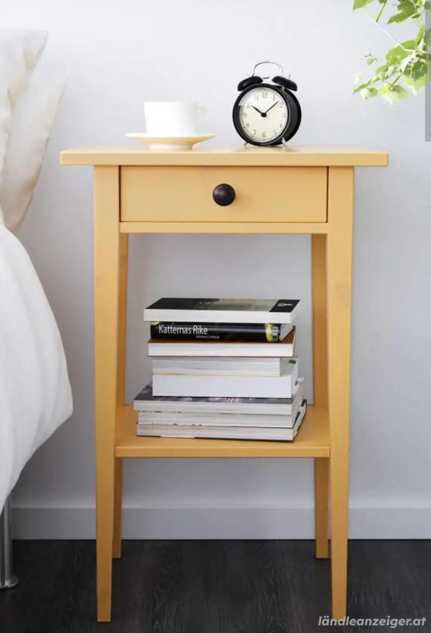 Nachttisch Vollholz Hemnes Ikea gelb