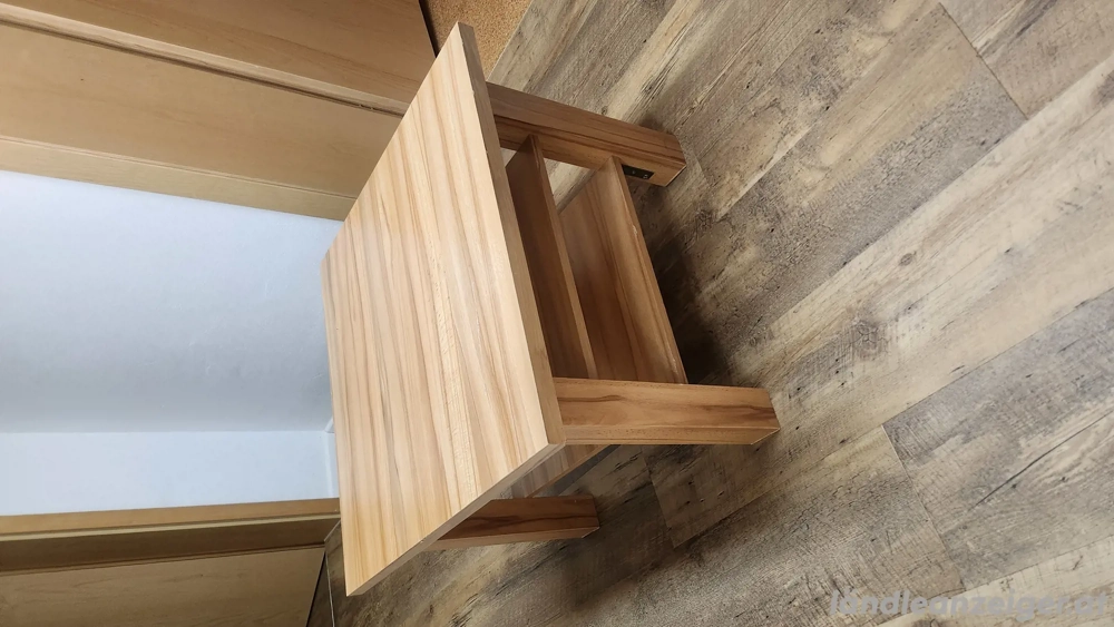 Couchtisch zu verschenken