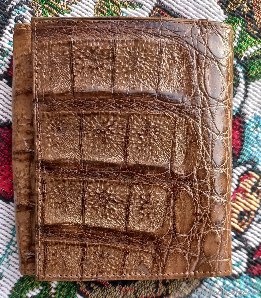 Alte unbenutzte Geldtasche 